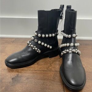 Zara Black Leather Pearl Ankle Chelsea Moto Style Boots